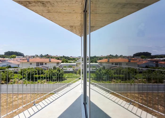 Hostwise - Bright Flat With Balcony And Garage Vila Nova de Gaia