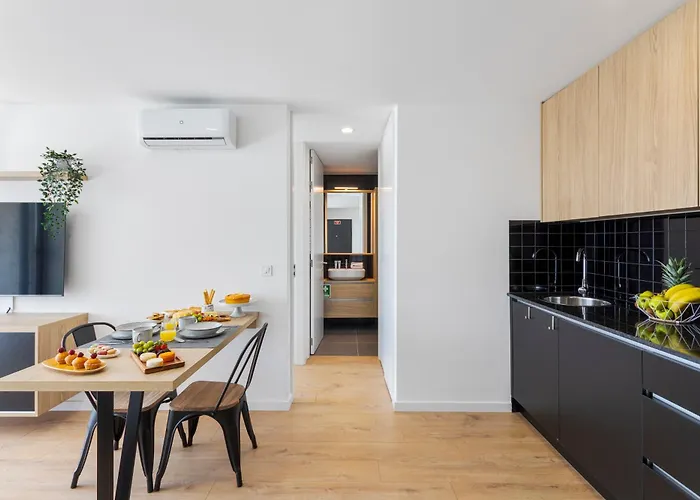 Appartement Hostwise - Bright Flat With Balcony And Garage Vila Nova de Gaia