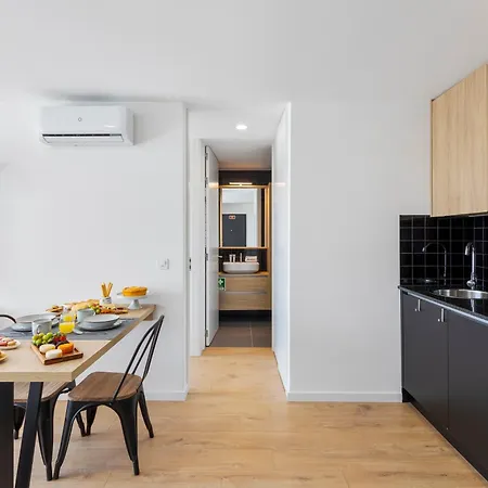 Apartamento Hostwise - Bright Flat With Balcony And Garage Vila Nova de Gaia